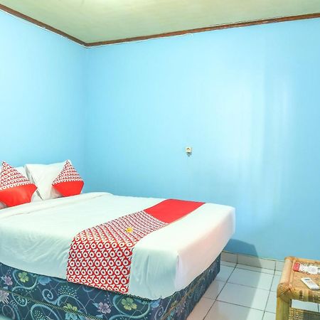 Oyo 1662 Zury Homestay Kuta  Dış mekan fotoğraf