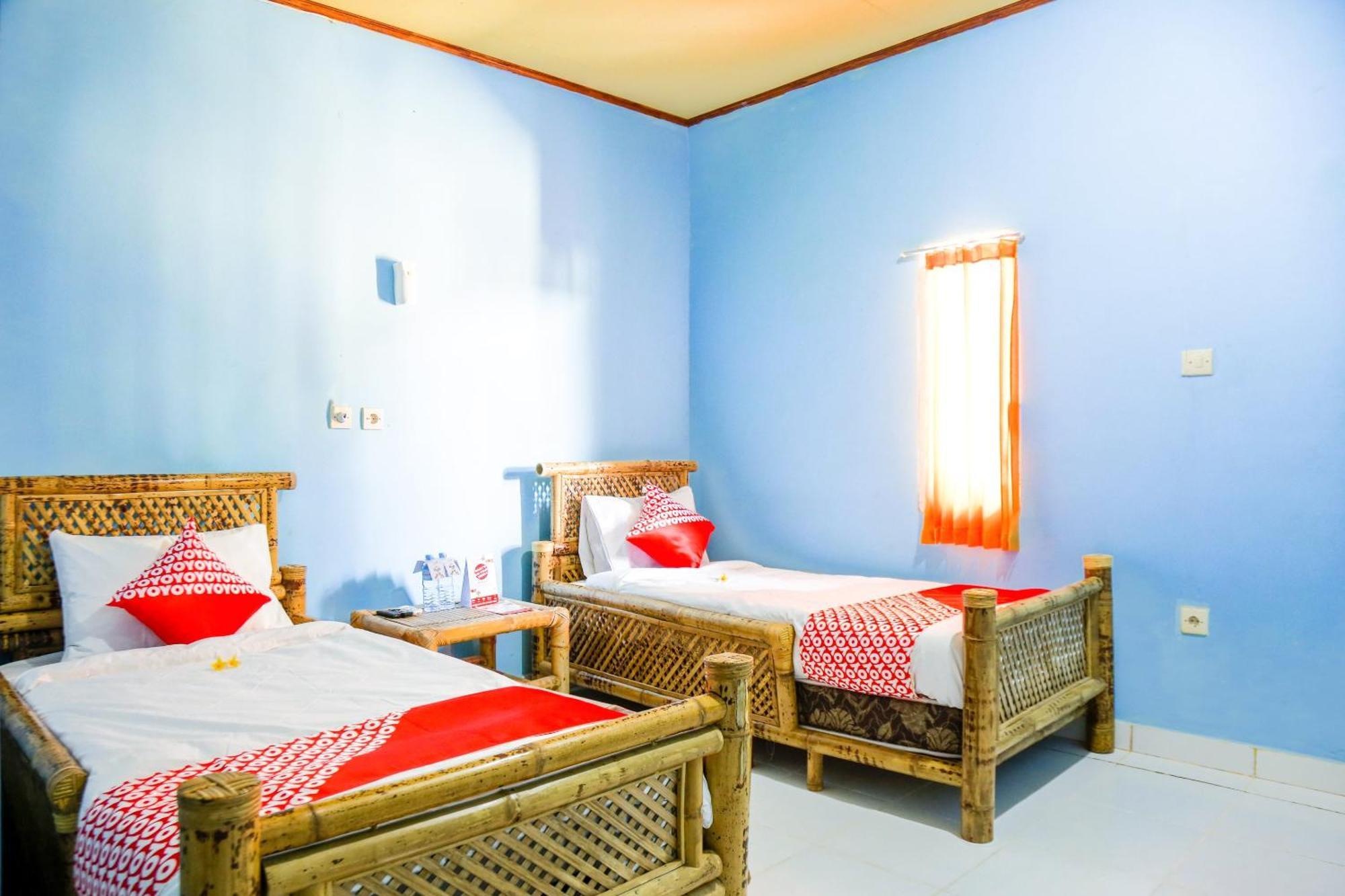 Oyo 1662 Zury Homestay Kuta  Dış mekan fotoğraf