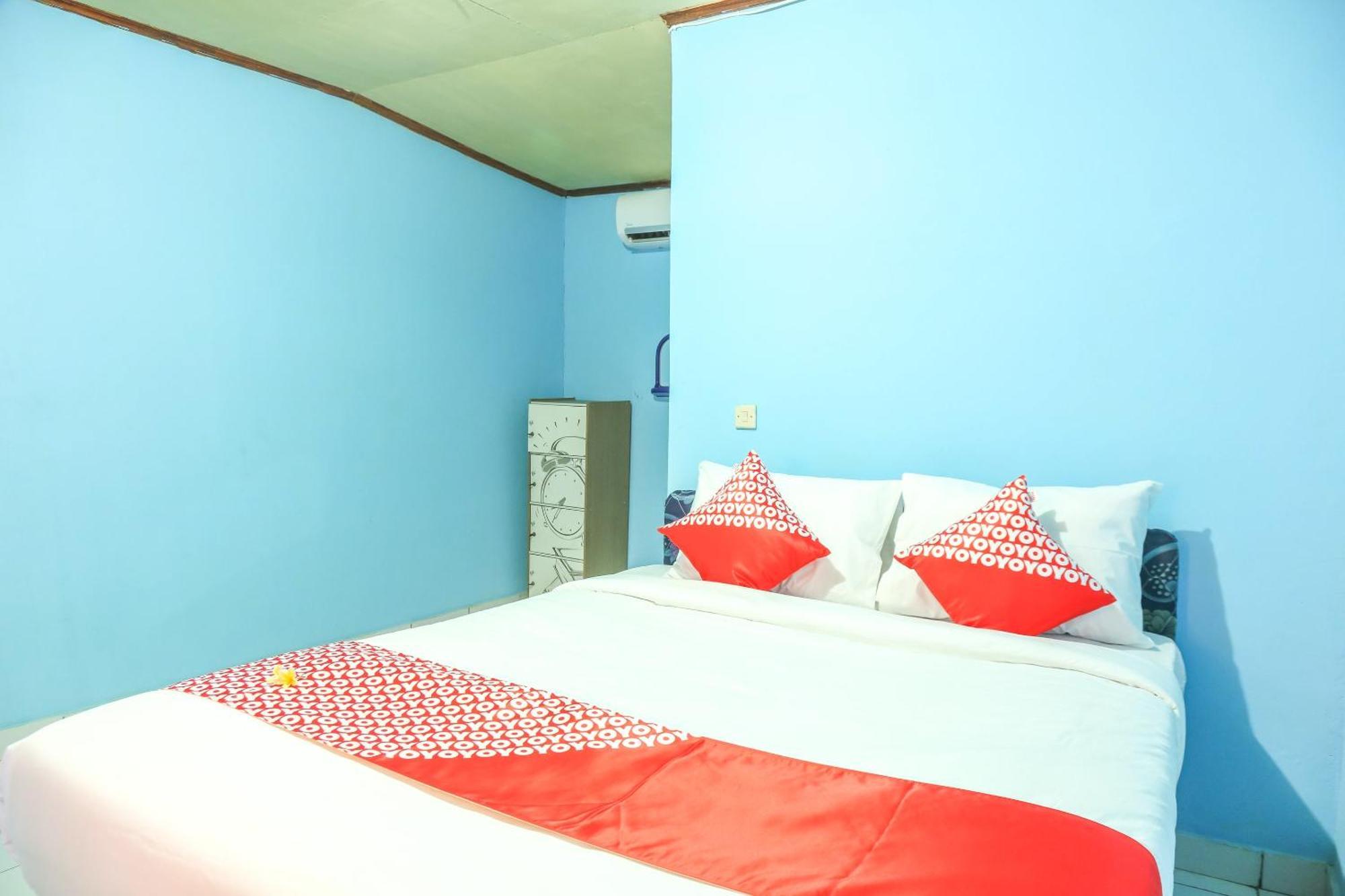 Oyo 1662 Zury Homestay Kuta  Dış mekan fotoğraf