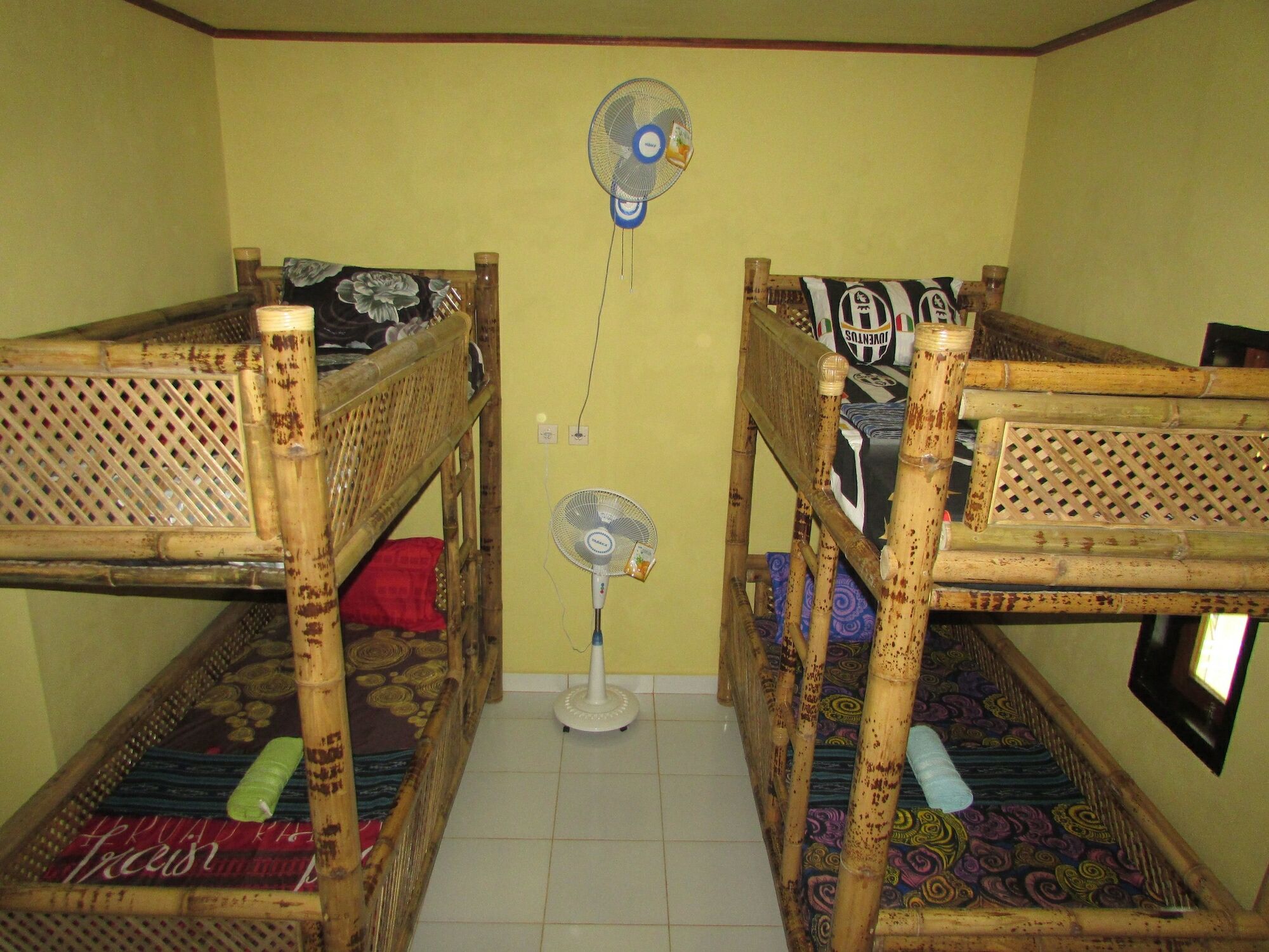 Oyo 1662 Zury Homestay Kuta  Dış mekan fotoğraf